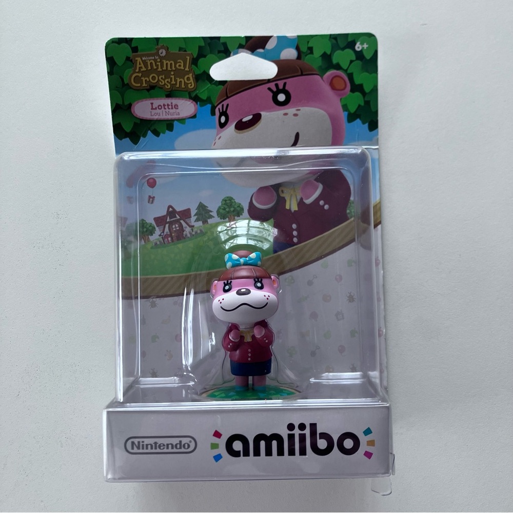 Animal Crossing Lottie Amiibo Figure Sealed NVL-C-AJAC Switch 3DS Nintendo NWT